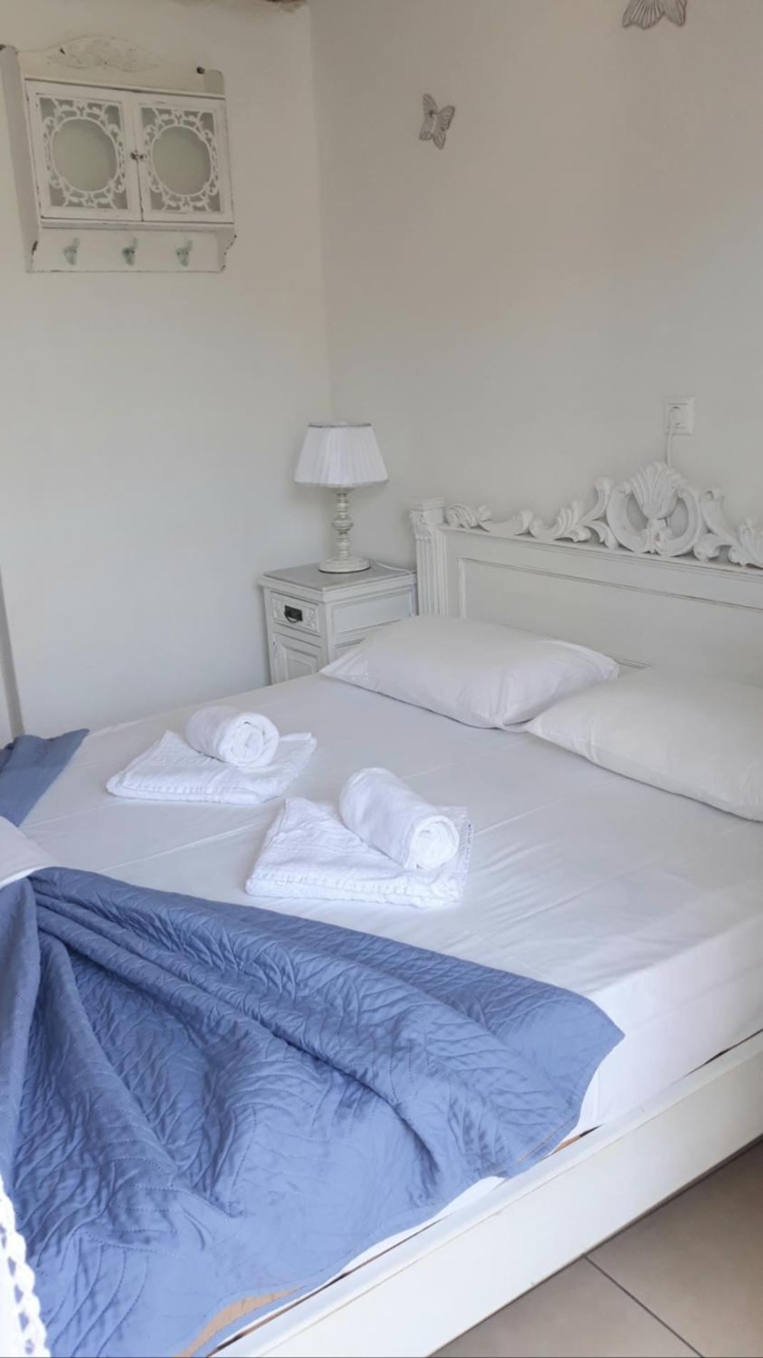 Christos Rooms Palaiochora Ruang foto